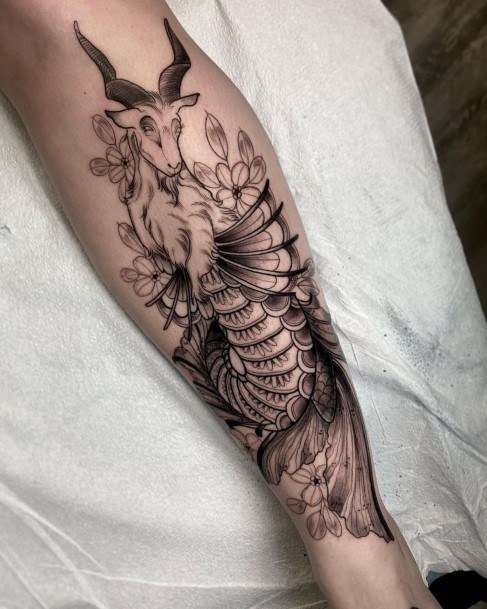 Female Cool Capricorn Tattoo Design Leg