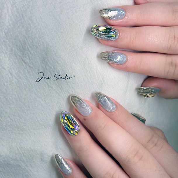 Female Cool Chrome Nail Ideas