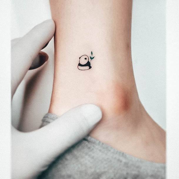 Female Cool Cute Simple Tattoo Design