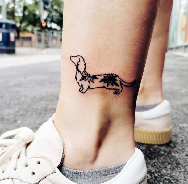 Female Cool Dachshund Tattoo Ideas