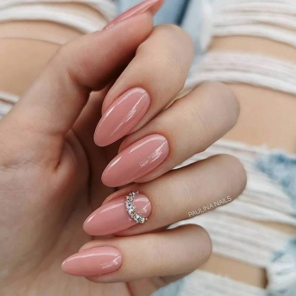 Female Cool Date Nail Ideas