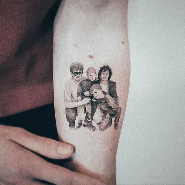Female Cool Family Tattoo Ideas