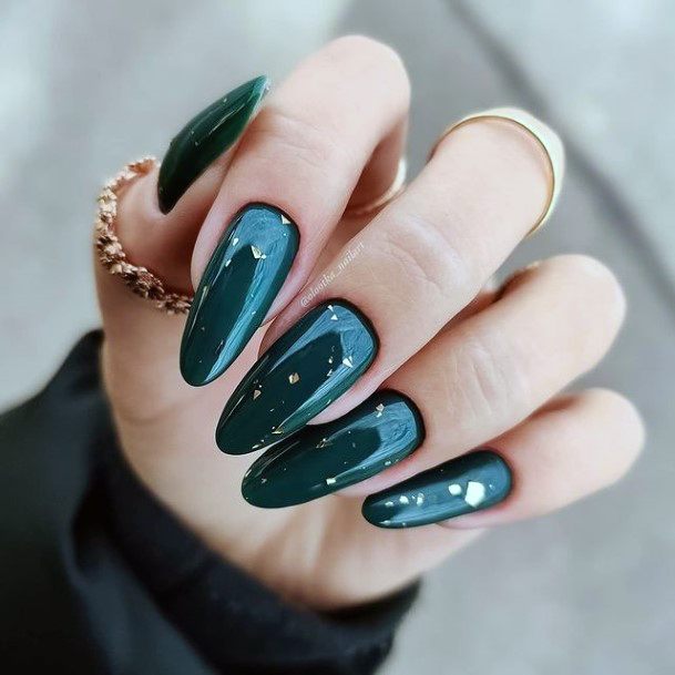 Female Cool Green Dress Nail Ideas