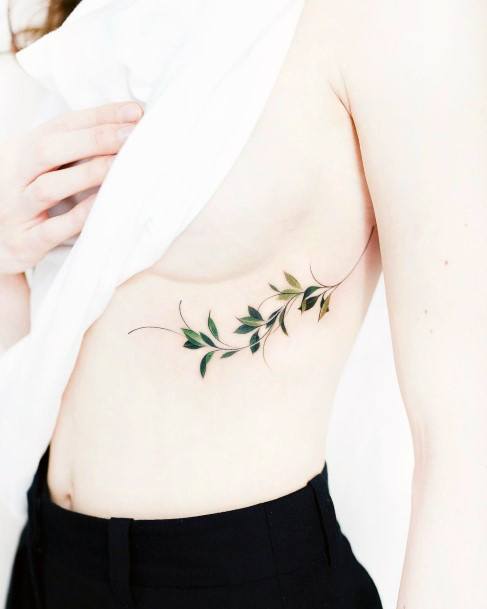 Female Cool Leaf Tattoo Ideas