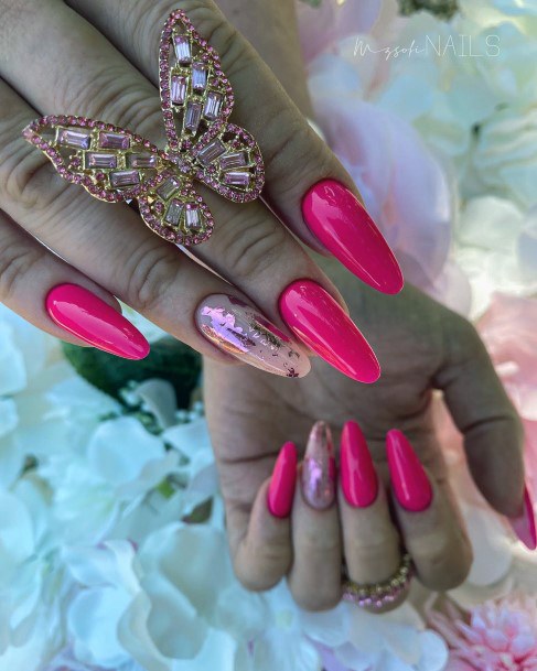 Female Cool Magenta Nail Ideas