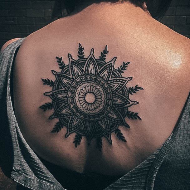 Female Cool Mandala Tattoo Ideas