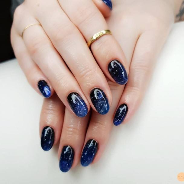 Female Cool New Nail Ideas