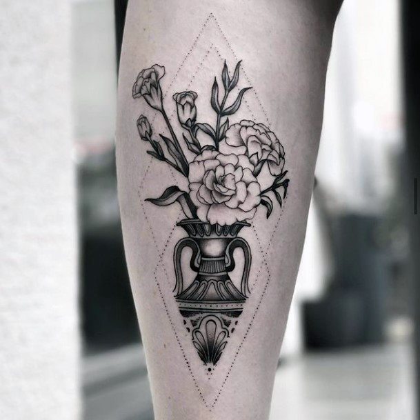 Female Cool Pottery Tattoo Design