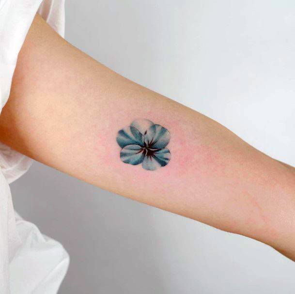 Female Cool Realism Tattoo Ideas