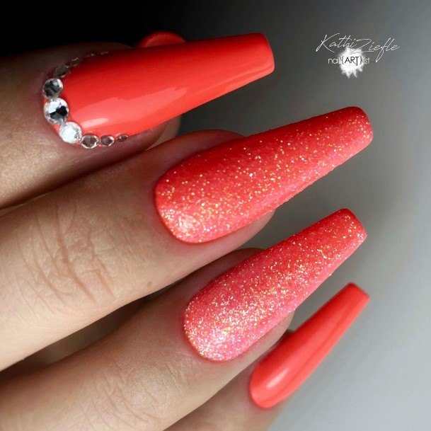 Female Cool Red With Diamond Rhinestones Nail Design