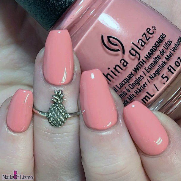 Female Cool Salmon Nail Ideas