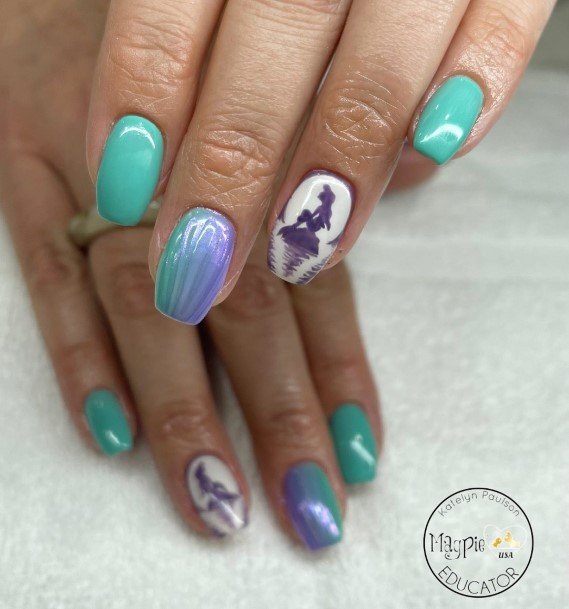 Female Cool Sea Nail Ideas