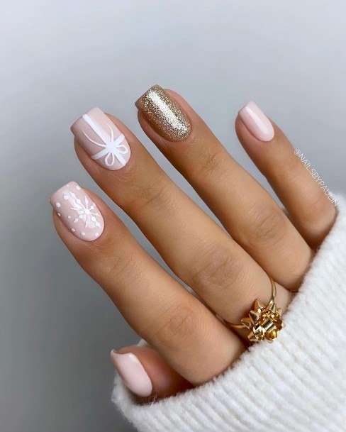 Female Cool Short Pink And White Nail Ideas