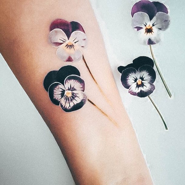 Female Cool Small Flower Tattoo Ideas