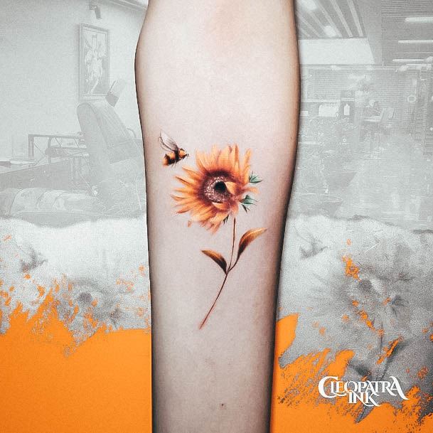 Female Cool Small Sunflower Tattoo Ideas