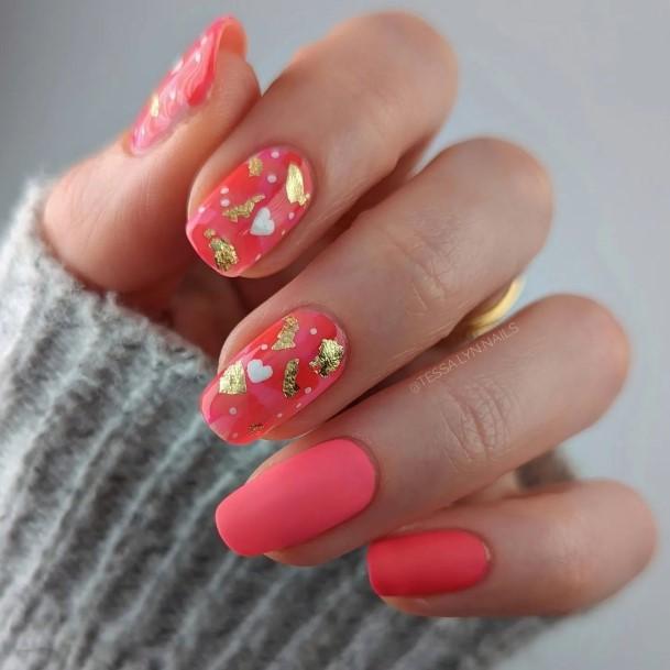 Female Cool Summer Matte Nail Ideas