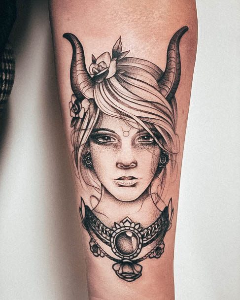 Female Cool Taurus Tattoo Ideas