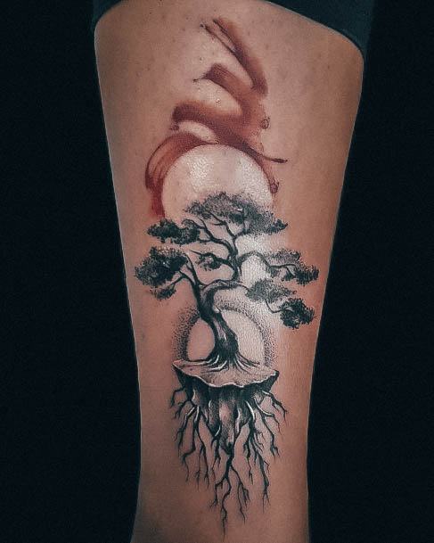 Female Cool Tree Of Life Tattoo Ideas