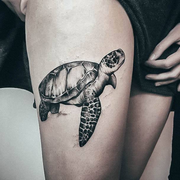 Female Cool Turtle Tattoo Ideas