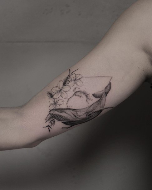 Female Cool Whale Tattoo Design