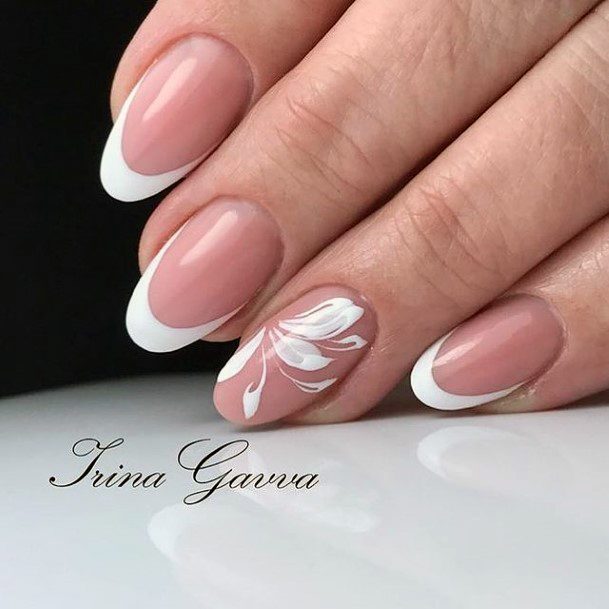 Female Cool White Prom Nail Ideas