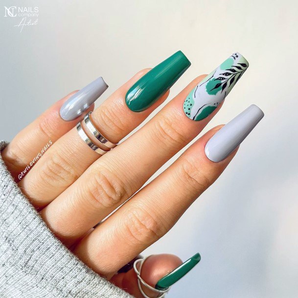 Female Green Dress Nails