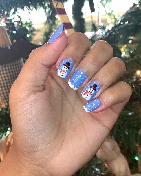 Female Snowman Nails