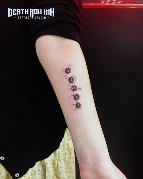 Female Susuwatari Tattoos