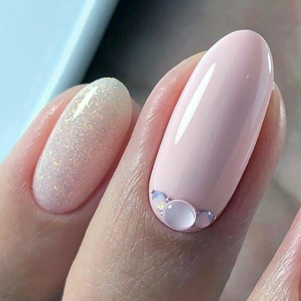 Female Wedding Nails