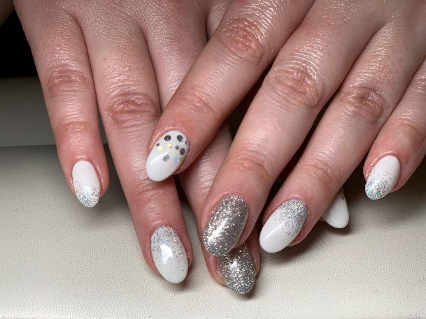 Female White And Silver Nails