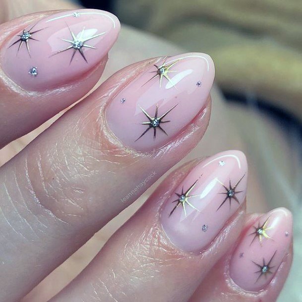 Female Winter Nails