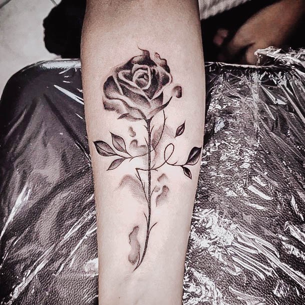 Females Black Rose Tattoos