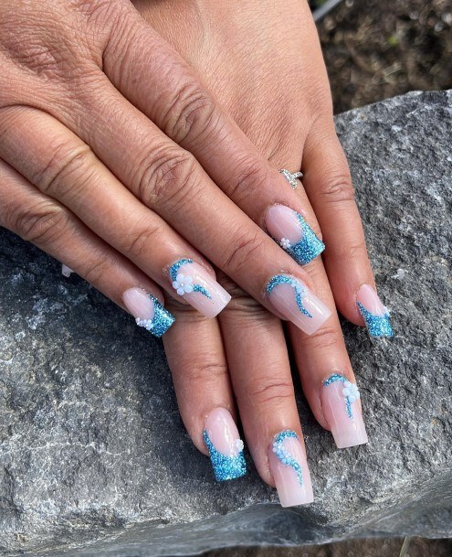 Females Blue Glitter Nails