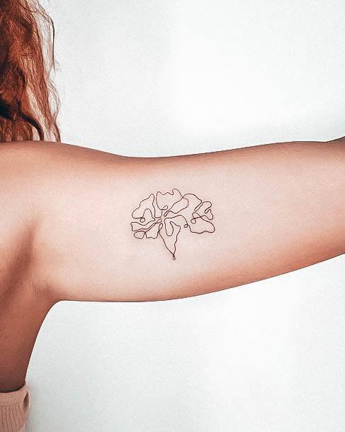 Females Carnation Tattoos