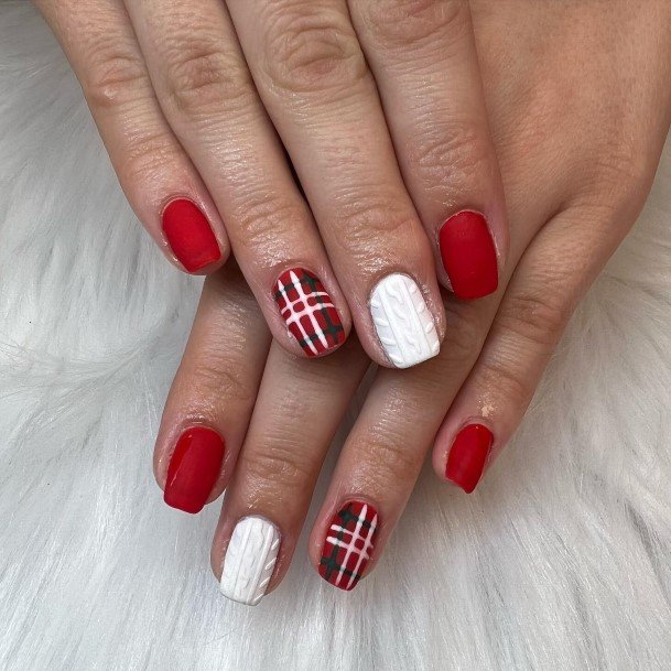 Females Christmas Gel Nails