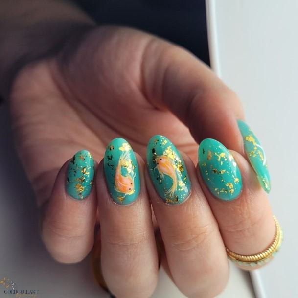 Females Fish Nails