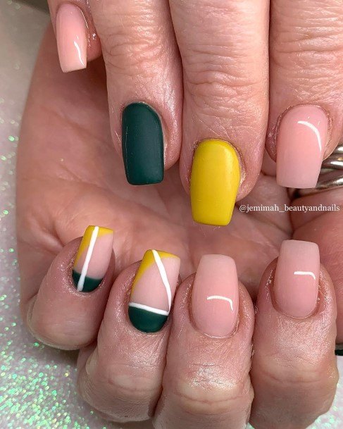 Females Green And Yellow Nails
