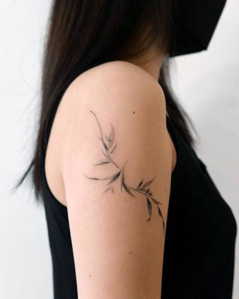 Females Leaf Tattoos
