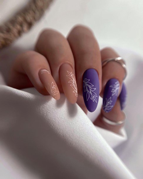 Females Purple Summer Nails