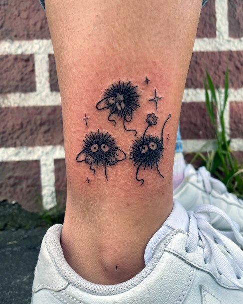 Females Susuwatari Tattoos