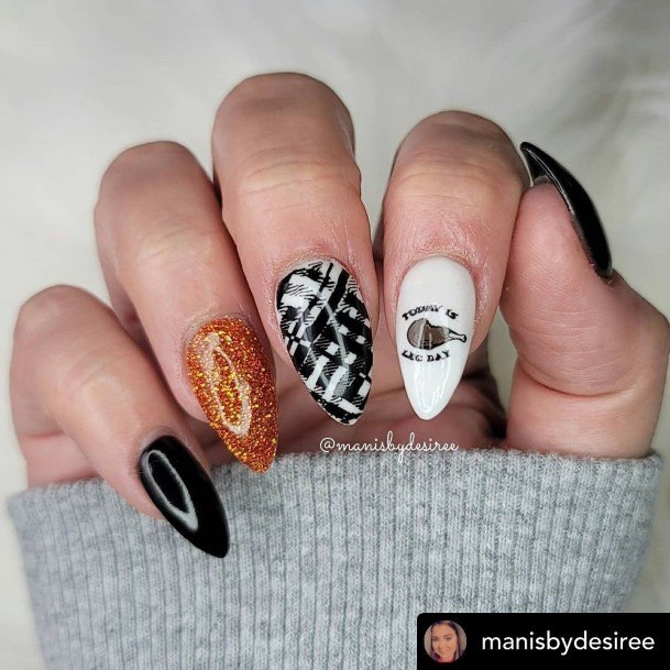 Females Thanksgiving Nails