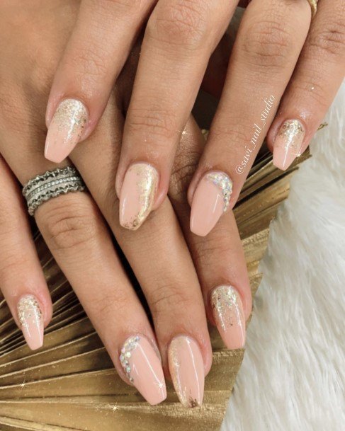 Females Translucent Nails