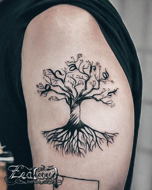 Females Tree Of Life Tattoos