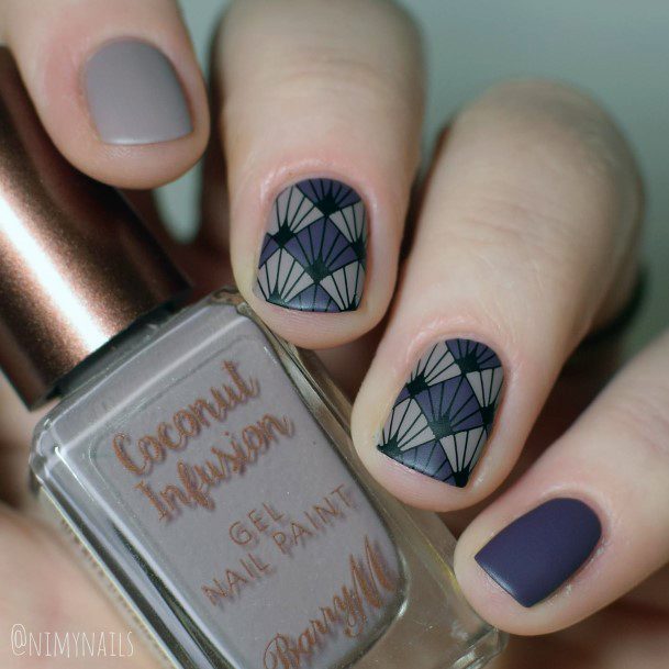 Feminine Art Deco Nail Designs For Women