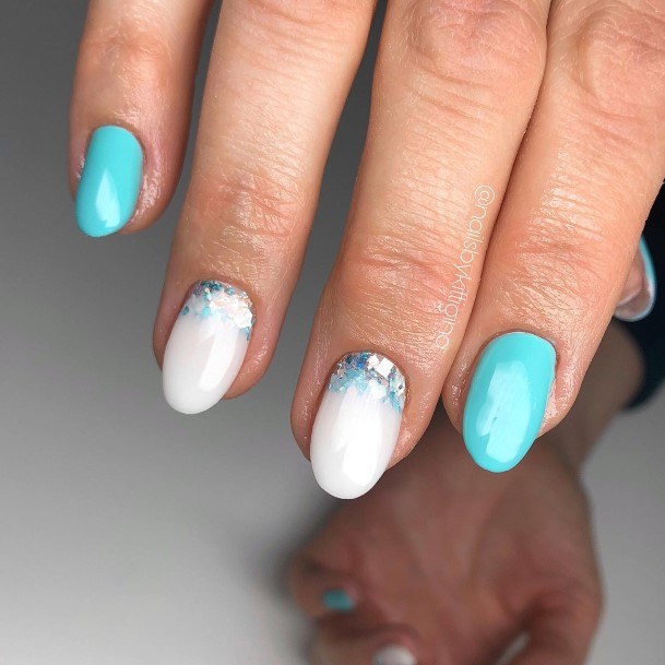 Feminine Blue Ombre Nail Designs For Women