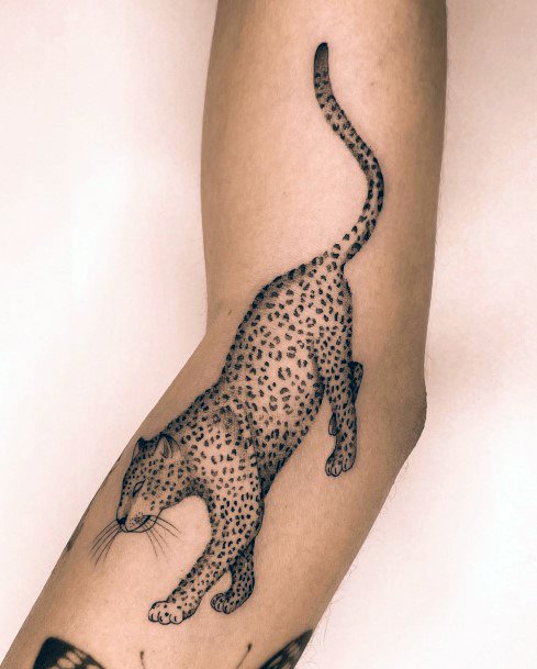 Feminine Cheetah Tattoo Designs For Women