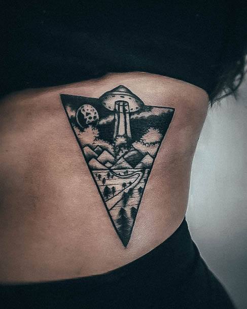 Feminine Girls Alien Tattoo Designs