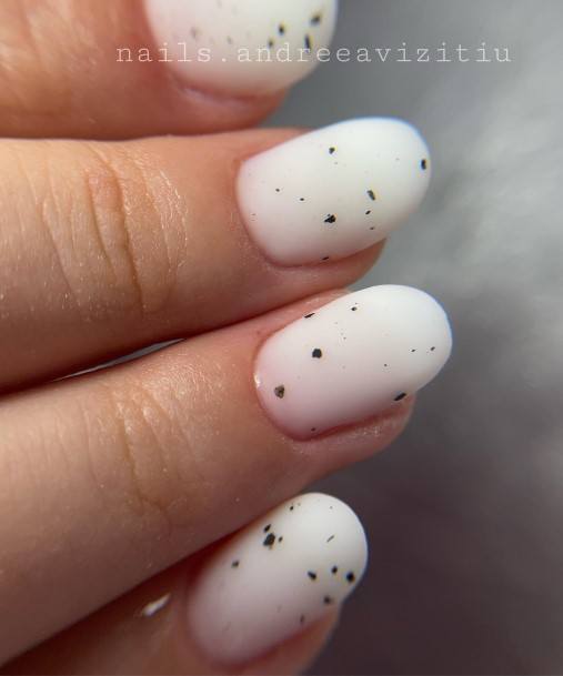 Feminine Girls Black And White Nail Designs