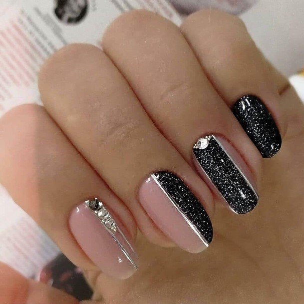 Feminine Girls Black Prom Nail Designs