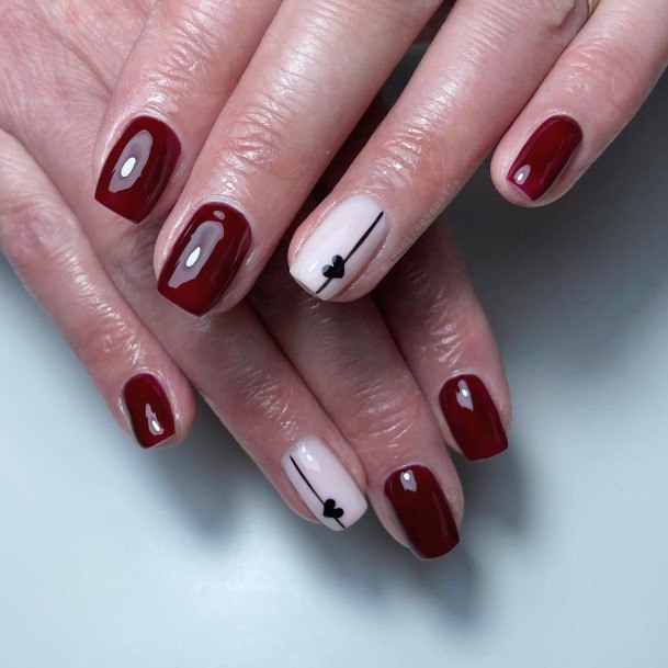 Feminine Girls Burgundy And Black Nail Designs